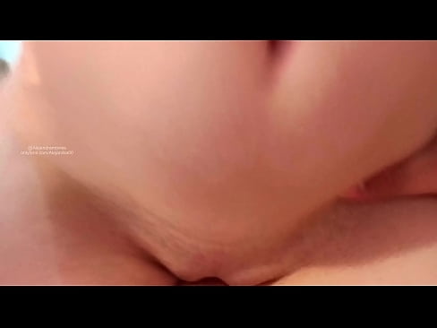 ❤️ Tidur dalam bilik adik saya dan begitulah saya terjaga ❤❌ Video dubur pada kami ❌️❤